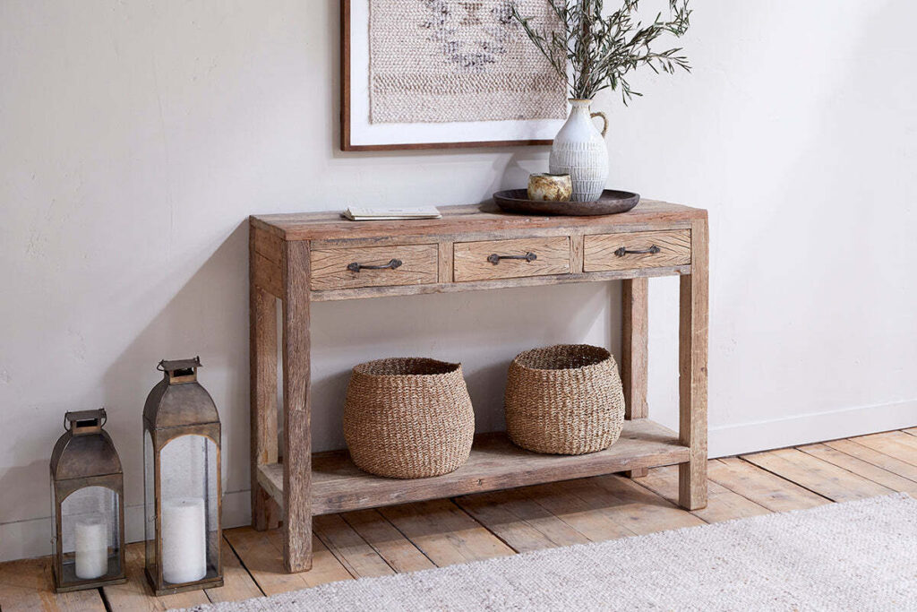 Reclaimed wood furniture UK